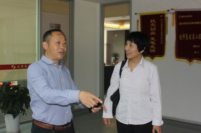 全國(guó)總工會(huì)民主管理部副部長(zhǎng)暨省、市總工會(huì)領(lǐng)導(dǎo)蒞臨公司調(diào)研、指導(dǎo)工作