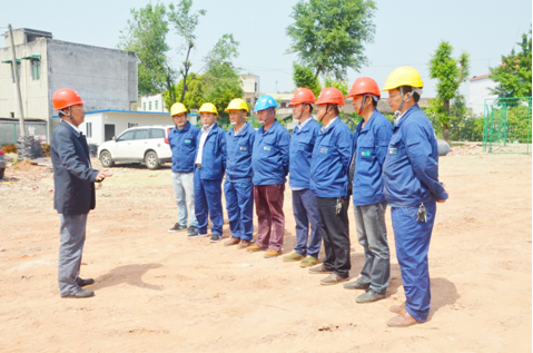 500千伏山桃一二三四線電力線路遷改工程（3標(biāo)）舉行基礎(chǔ)首澆儀式