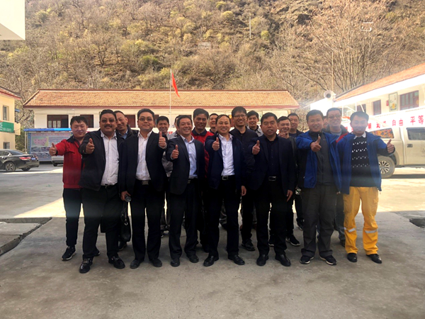 華潤電力黑水縣扎窩30MW集中式光伏扶貧項(xiàng)目送出線路及對(duì)側(cè)站擴(kuò)建EPC工程舉行開工儀式