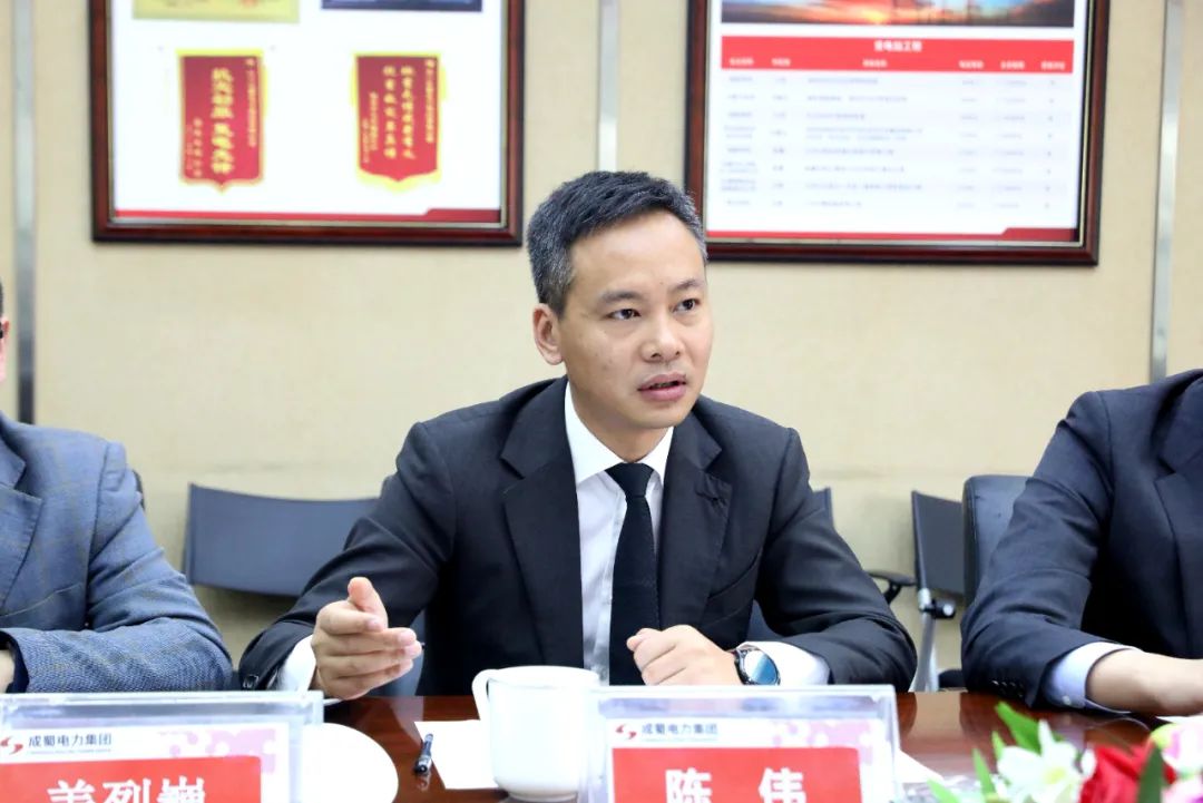 天府新區(qū)退役軍人創(chuàng)新創(chuàng)業(yè)交互中心主任焦俊奎一行蒞臨成蜀電力集團考察調(diào)研