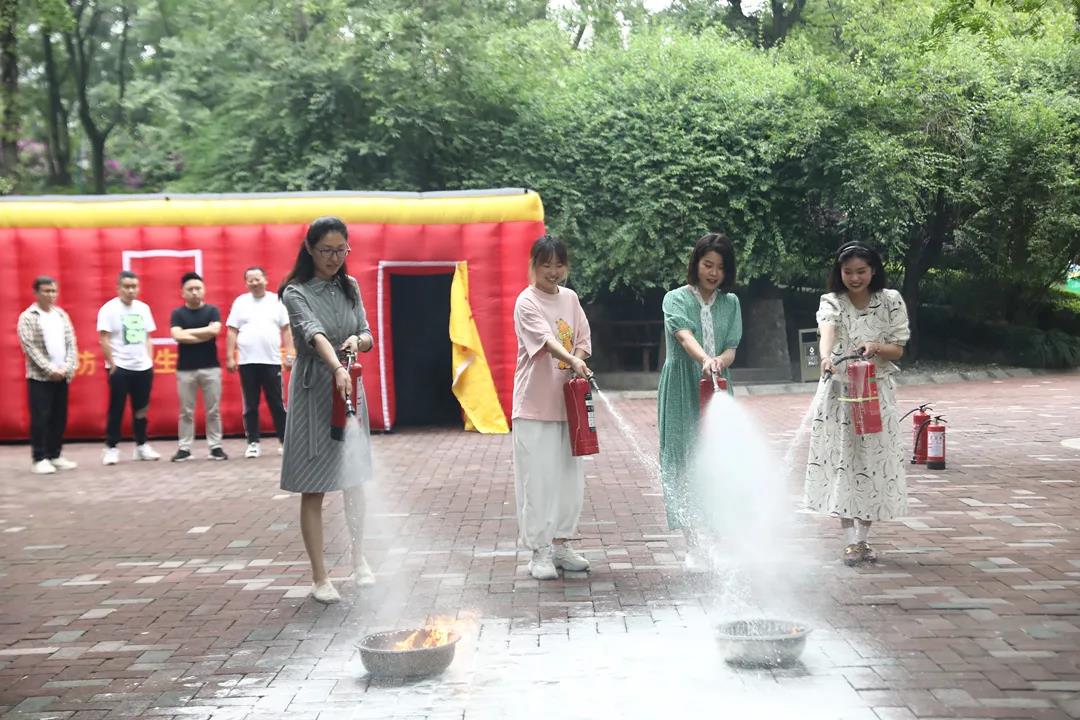 集團開展消防安全知識培訓及應急演練
