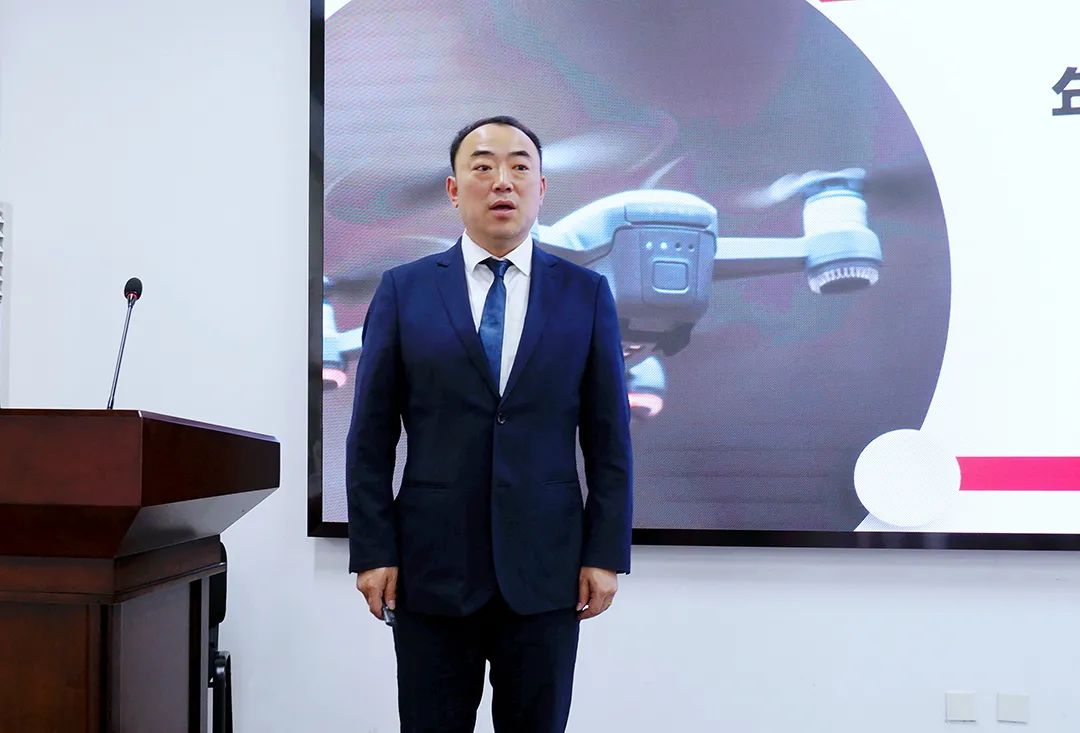 成蜀電力集團(tuán)2021年度年終述職大會(huì)圓滿召開
