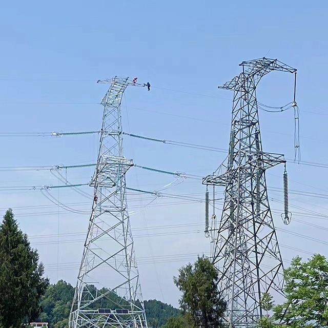 蒼巴高速500kV亭中線電力線路遷改還建工程順利送電
