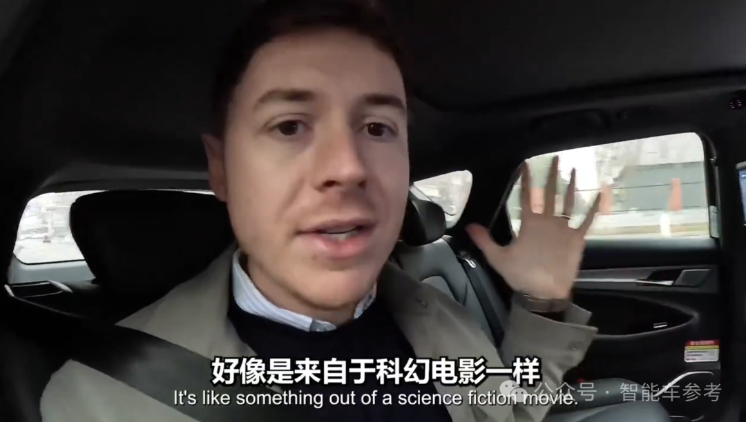 蘿卜快跑出圈，武漢無(wú)人車(chē)折服歪果仁：像科幻電影