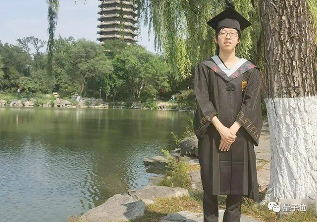 阿里數(shù)學競賽最年輕金獎得主：17歲北大讀大二，小學就看數(shù)學分析