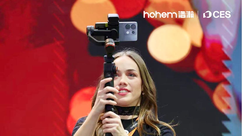 CES2025首日現(xiàn)場：hohem浩瀚全系列AI穩(wěn)定器驚艷亮相，海外人氣火爆