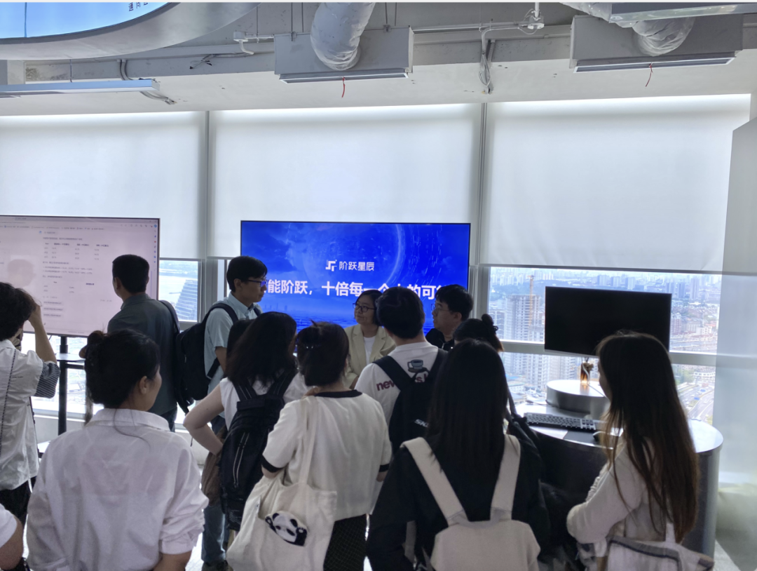 媒體探營(yíng)｜WAIC 2024將于7月4日開幕，媒體記者提前探營(yíng)