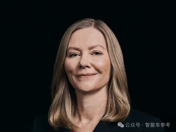 奔馳高管大換血！12年大中華區(qū)負(fù)責(zé)人易位，誰來直面BBA在華寒冬？