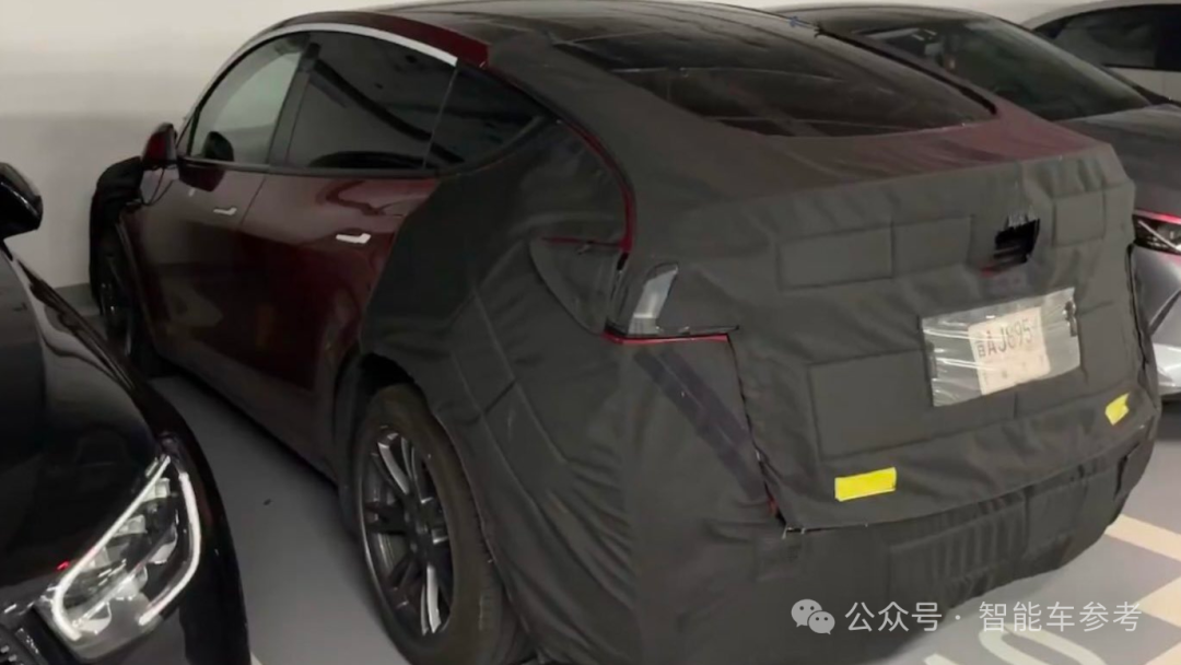 六座Model Y L最新爆料：后排4座都可折疊，全部放倒可當(dāng)“貨廂”