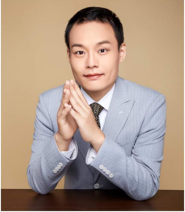 GLM-新一代基座大模型技術(shù)前沿與產(chǎn)業(yè)應用論壇即將在滬舉行