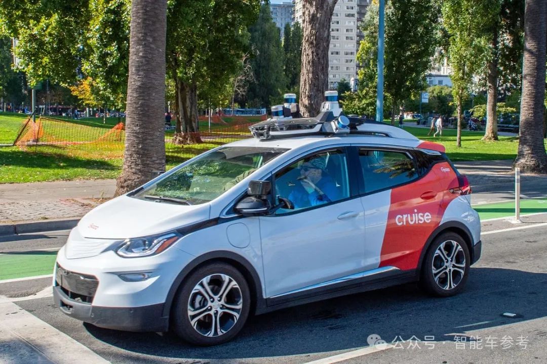 Robotaxi全球三強(qiáng)之一突然倒下：燒光700億落地百余輛，事故不斷金主果斷斷供