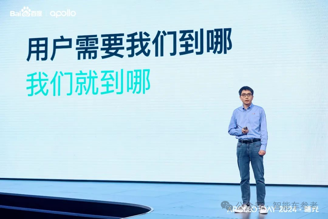 蘿卜快跑出圈，武漢無(wú)人車(chē)折服歪果仁：像科幻電影