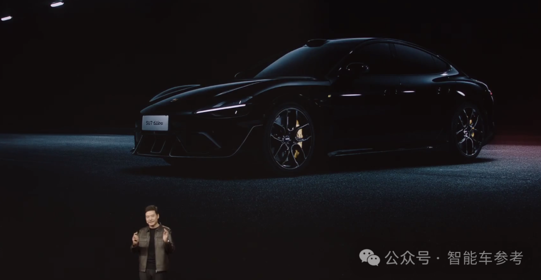 200萬的跑車?yán)总姸▋r(jià)53萬！智駕端到端，10分鐘大定破6900臺(tái)