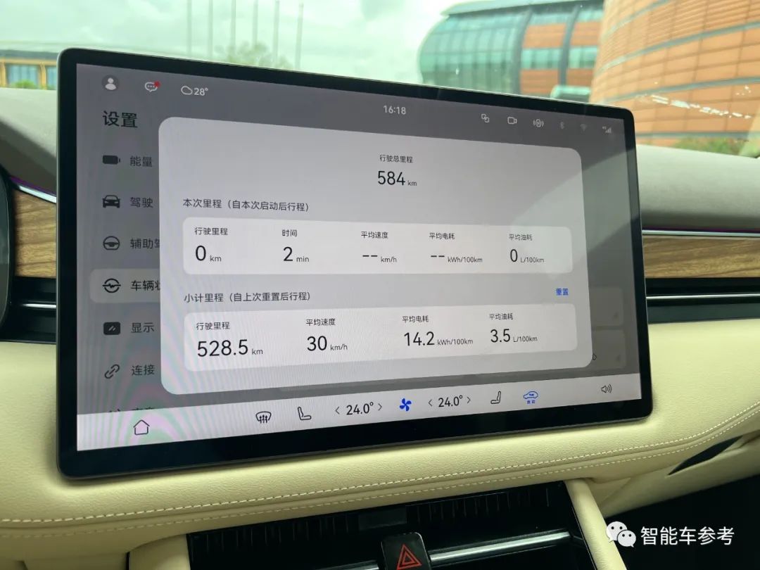 華為發(fā)布25萬級大5座SUV，一手試駕實測在此