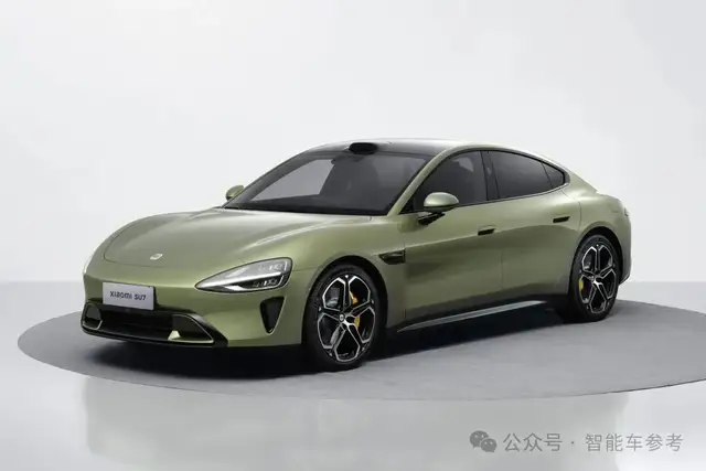 小米汽車越火爆，極越越懷才不遇