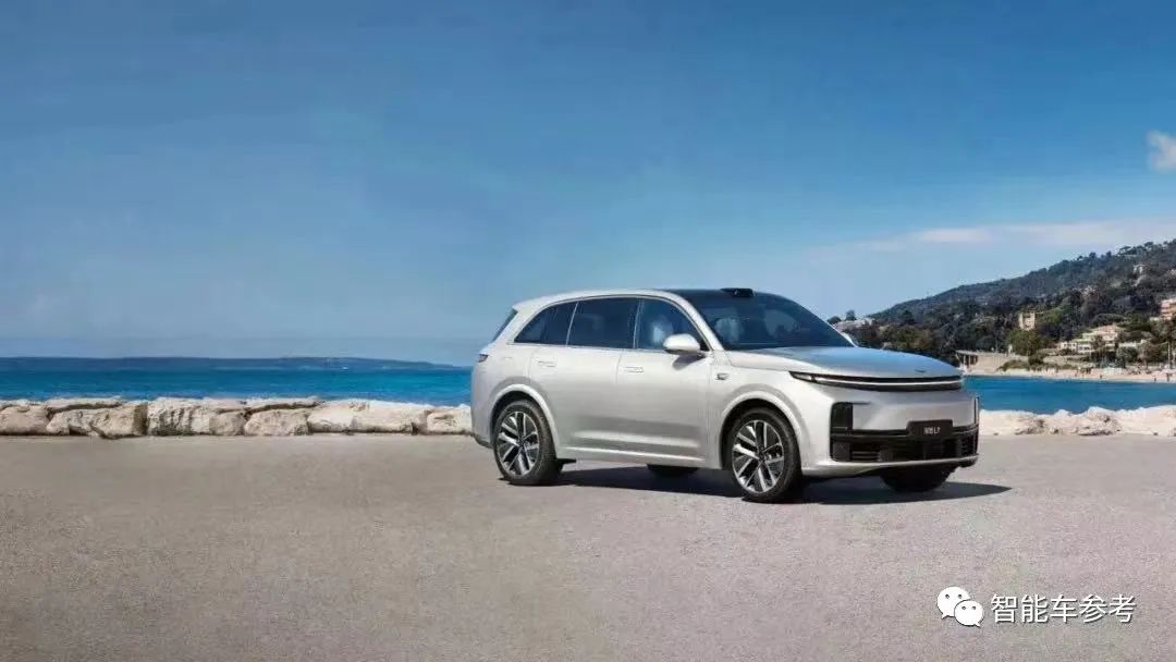 理想成中國(guó)第二大車企！2042億市值超越長(zhǎng)城汽車，僅次于比亞迪