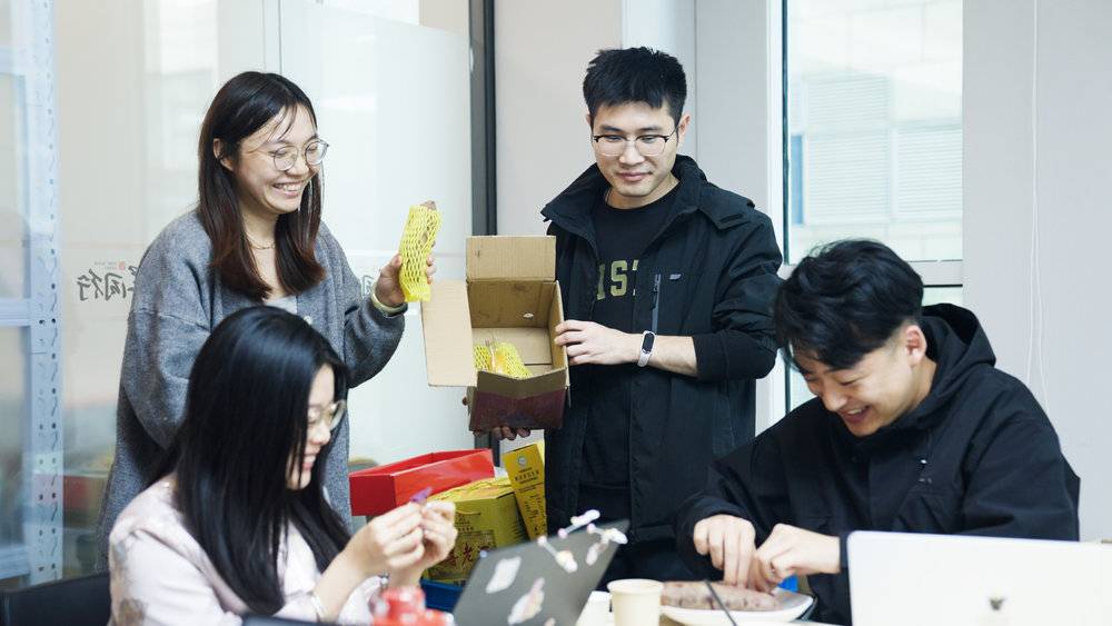 董宇輝：我已經(jīng)失去了所有快樂的前提