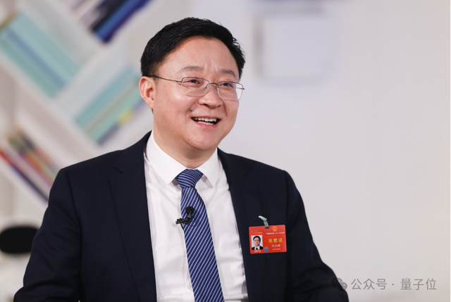 如何縮小中美通用大模型差距？ 我在兩會看到了答案