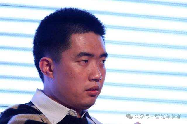 剛剛，李想發(fā)聲：MEGA遭遇有組織抹黑！余承東何小鵬力挺